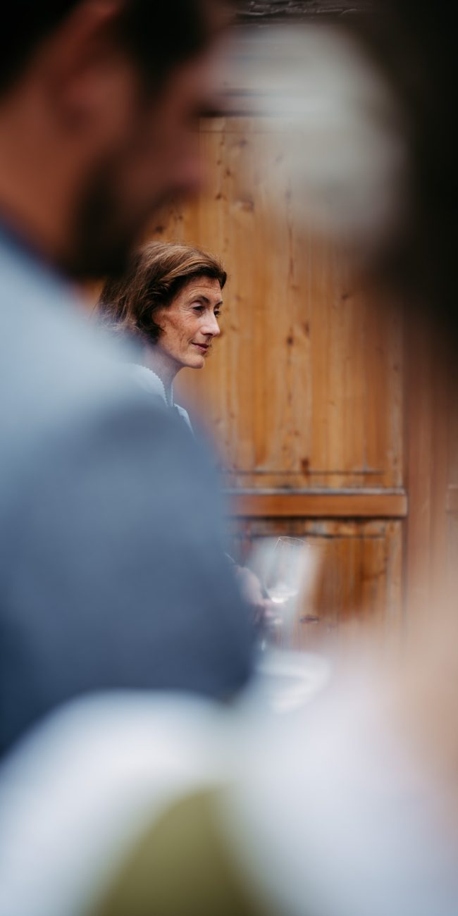 Christiane und Joachim bei ihrer standesamtlichen Trauung im Pavillon des Seehotels am Grundlsee